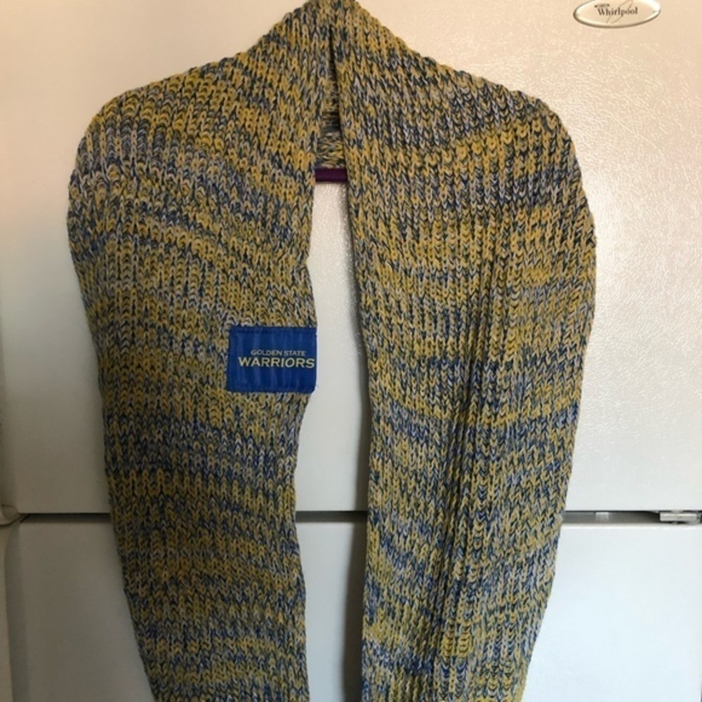 Knit Infinity Scarf - Picture 2 of 4